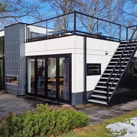 Holiday home Maridu Forest Cube