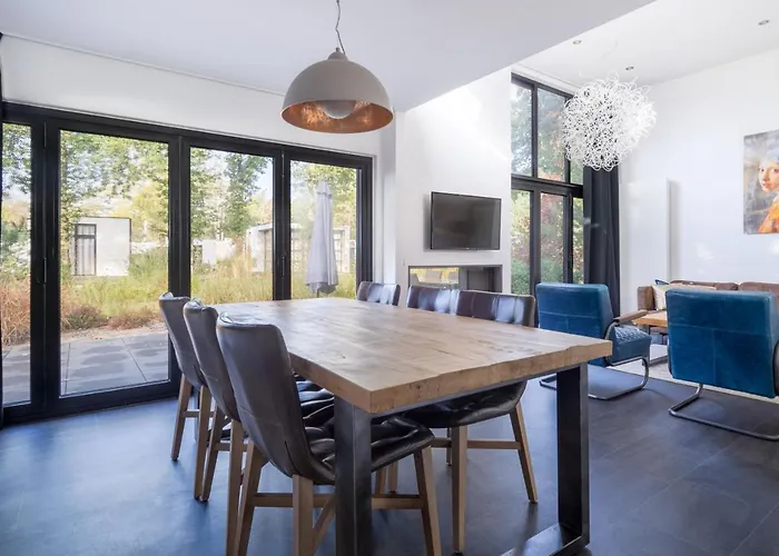 Maridu Forest Cube Arnhem