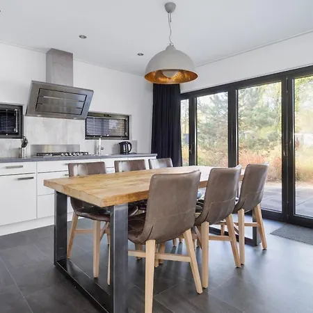 Maridu Forest Cube * 阿纳姆