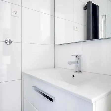 Maridu Forest Cube 度假居 阿纳姆