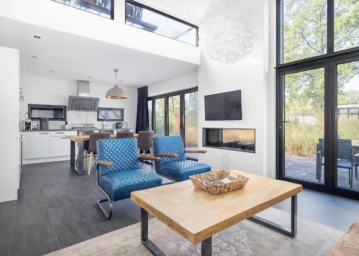 Maridu Forest Cube * Arnhem